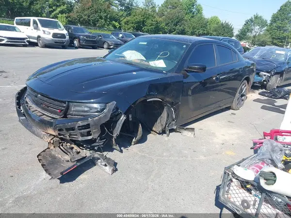 2C3CDXBGXLH207701 2020 DODGE CHARGER - Image 2