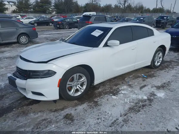 2C3CDXBGXLH214129 2020 DODGE CHARGER - Image 2