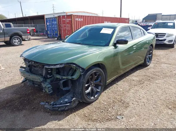 2C3CDXBGXLH252766 2020 DODGE CHARGER - Image 2