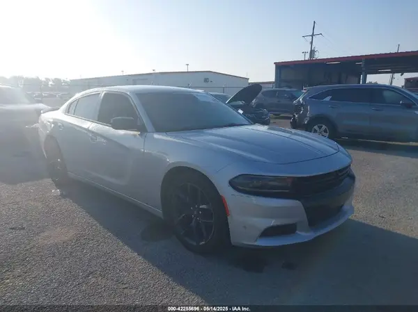 2C3CDXBGXMH570033 2021 DODGE CHARGER - Image 1