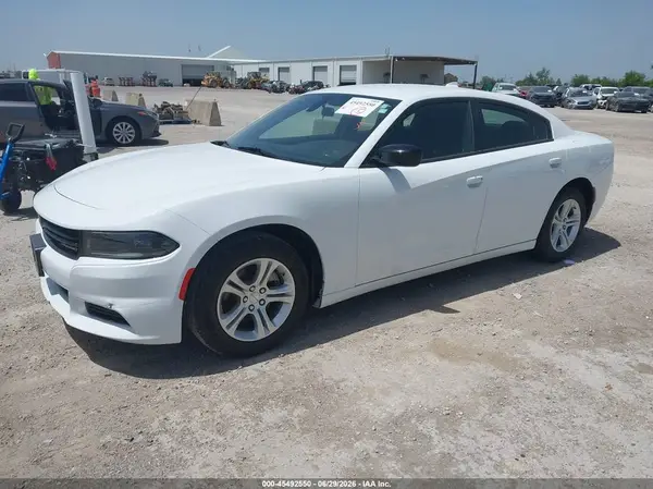2C3CDXBGXPH550692 2023 DODGE CHARGER - Image 2