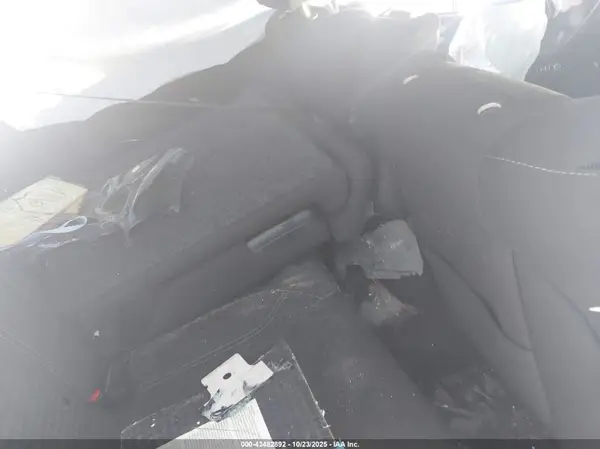 2C3CDXBGXPH619526 2023 DODGE CHARGER - Image 8