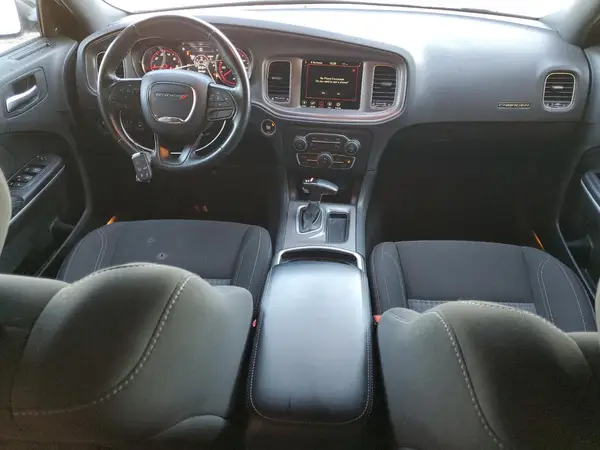 2C3CDXBGXPH687812 2023 DODGE CHARGER - Image 8