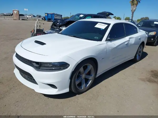 2C3CDXCT0GH203531 2016 DODGE CHARGER - Image 2