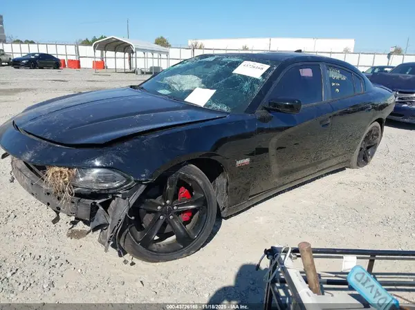 2C3CDXCT0GH250803 2016 DODGE CHARGER - Image 2