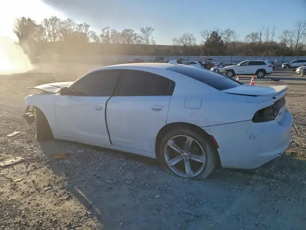 2C3CDXCT0GH266399 2016 DODGE CHARGER - Image 2