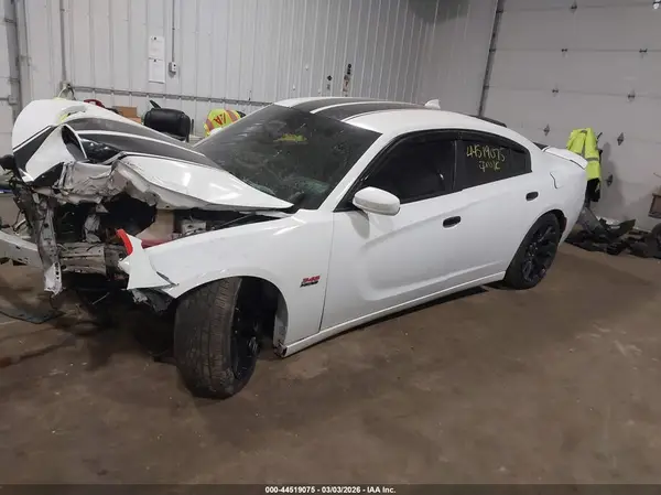 2C3CDXCT0GH267388 2016 DODGE CHARGER - Image 2