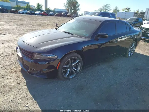 2C3CDXCT0GH276849 2016 DODGE CHARGER - Image 2