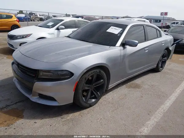 2C3CDXCT0HH523269 2017 DODGE CHARGER - Image 2