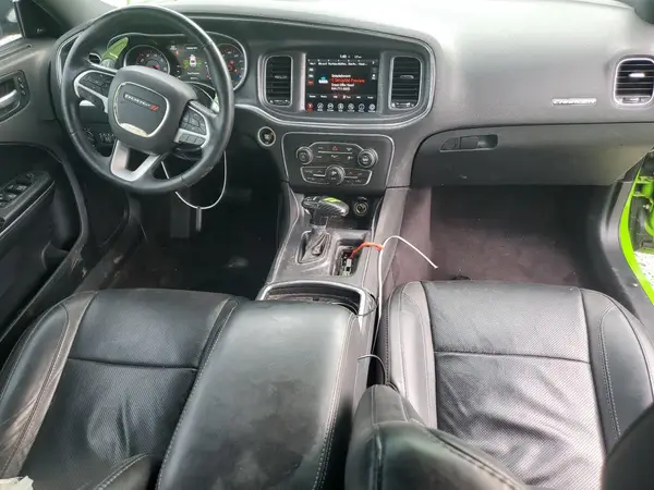 2C3CDXCT0HH581639 2017 DODGE CHARGER - Image 8