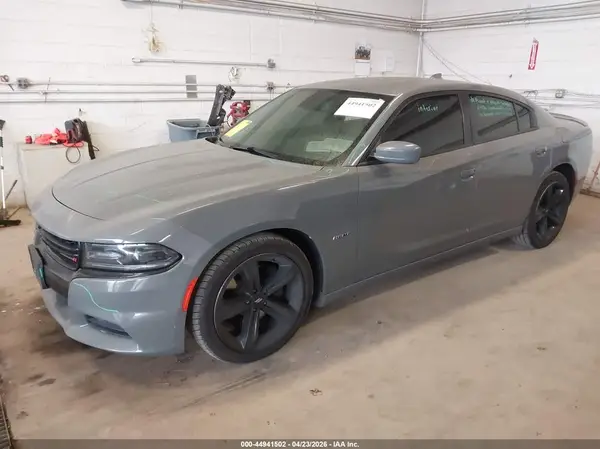 2C3CDXCT0JH125288 2018 DODGE CHARGER - Image 2