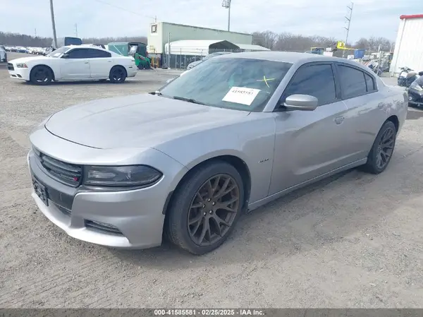 2C3CDXCT0JH233524 2018 DODGE CHARGER - Image 2