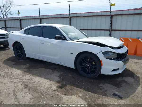 2C3CDXCT0JH306973 2018 DODGE CHARGER - Image 1