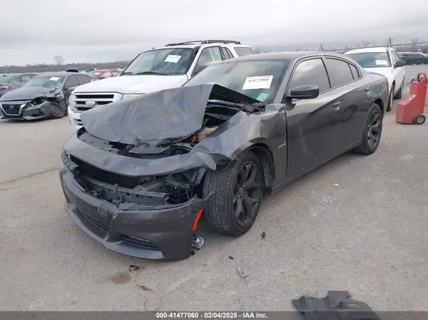 2C3CDXCT0JH331498 2018 DODGE CHARGER - Image 2