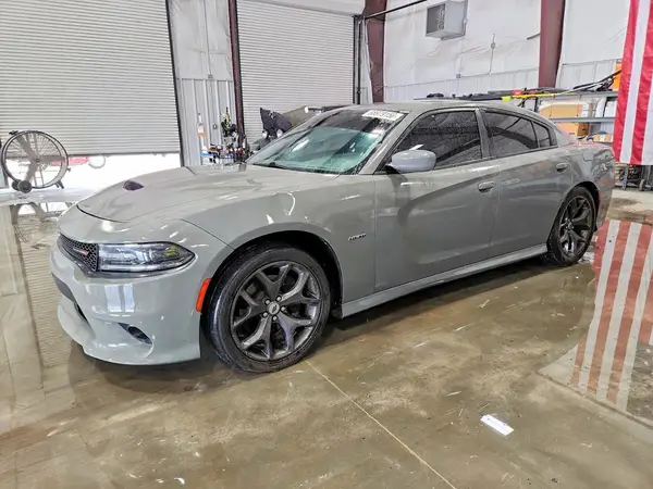 2C3CDXCT0KH526888 2019 DODGE CHARGER - Image 1