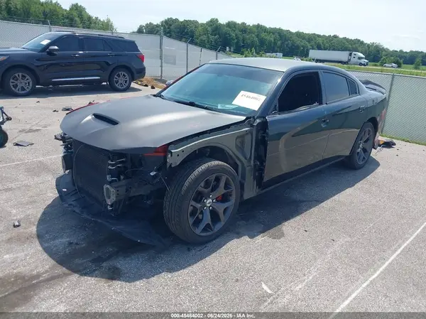 2C3CDXCT0KH527085 2019 DODGE CHARGER - Image 2