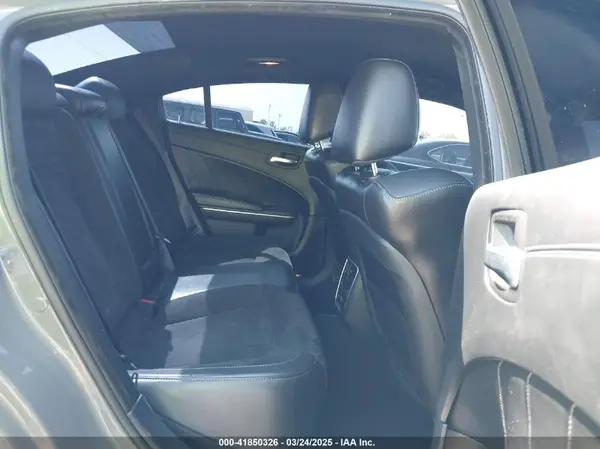 2C3CDXCT0KH587948 2019 DODGE CHARGER - Image 8