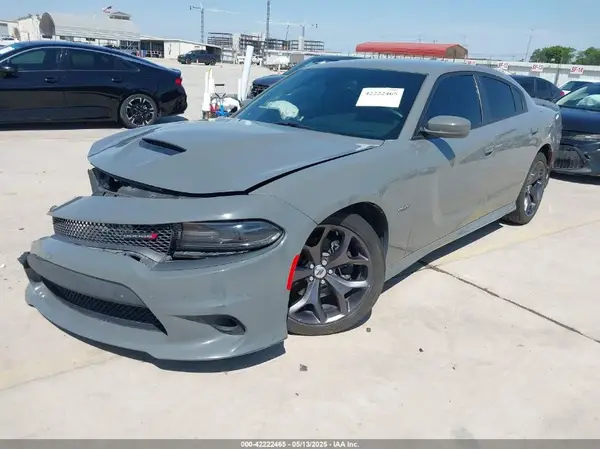 2C3CDXCT0KH621824 2019 DODGE CHARGER - Image 2