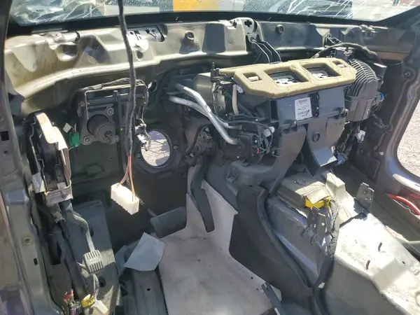 2C3CDXCT0KH630149 2019 DODGE CHARGER - Image 8
