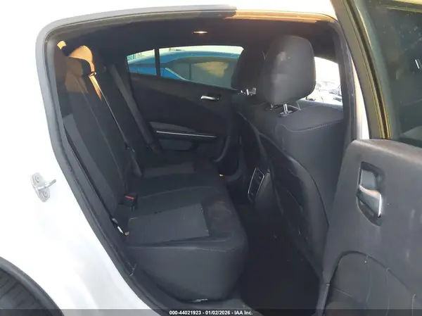 2C3CDXCT0KH757340 2019 DODGE CHARGER - Image 8