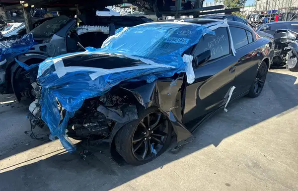 2C3CDXCT1GH258375 2016 DODGE CHARGER - Image 2