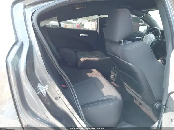 2C3CDXCT1GH340882 2016 DODGE CHARGER - Image 8