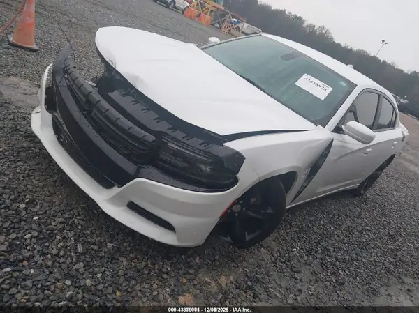 2C3CDXCT1GH351512 2016 DODGE CHARGER - Image 2
