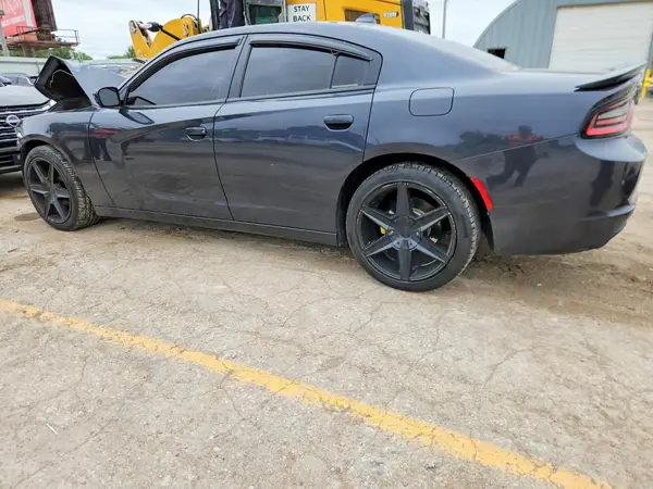 2C3CDXCT1JH129642 2018 DODGE CHARGER - Image 2