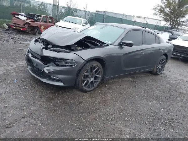 2C3CDXCT1JH247772 2018 DODGE CHARGER - Image 2