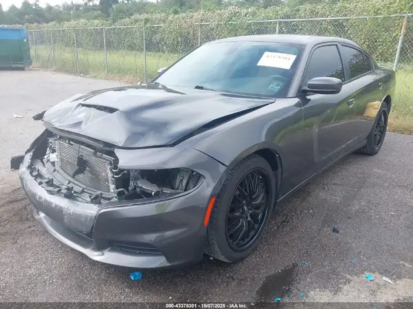 2C3CDXCT1JH260649 2018 DODGE CHARGER - Image 2