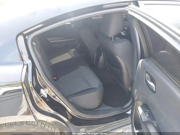 2C3CDXCT1JH273692 2018 DODGE CHARGER - Image 8