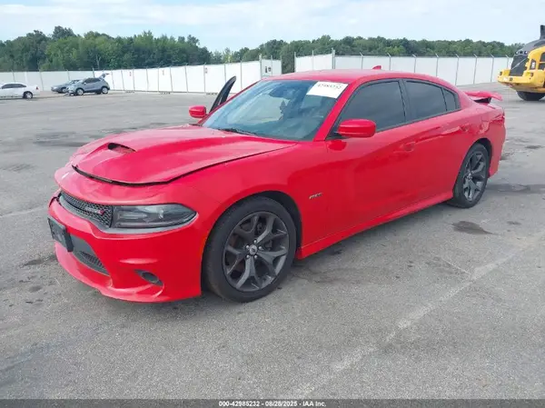 2C3CDXCT1KH584458 2019 DODGE CHARGER - Image 2