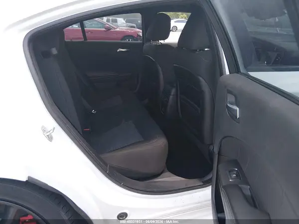 2C3CDXCT1KH726498 2019 DODGE CHARGER - Image 8