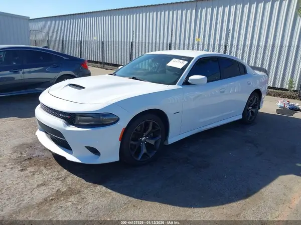 2C3CDXCT1KH757346 2019 DODGE CHARGER - Image 2