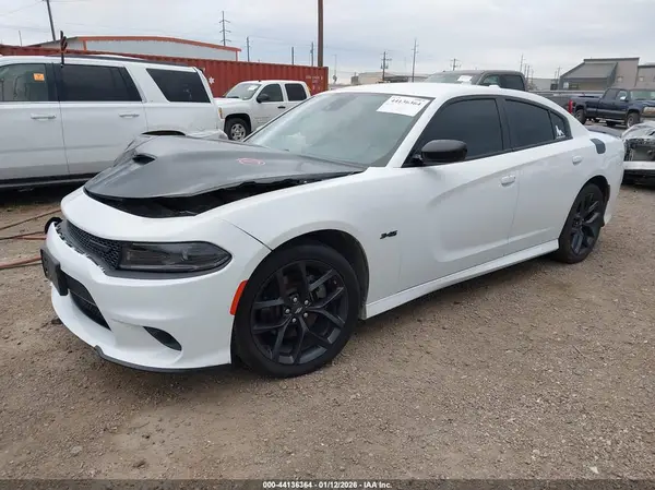 2C3CDXCT1PH518970 2023 DODGE CHARGER - Image 2