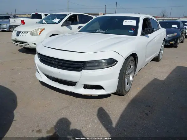 2C3CDXCT2GH126970 2016 DODGE CHARGER - Image 2