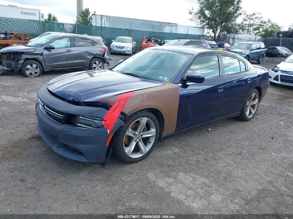 2C3CDXCT2GH227751 2016 DODGE CHARGER - Image 2