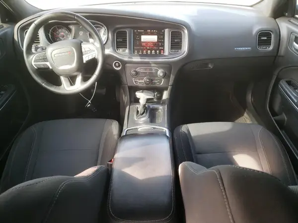 2C3CDXCT2GH280739 2016 DODGE CHARGER - Image 8