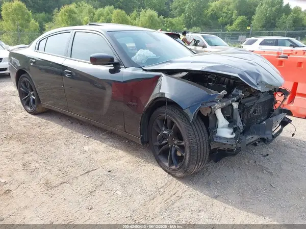 2C3CDXCT2GH303095 2016 DODGE CHARGER - Image 1