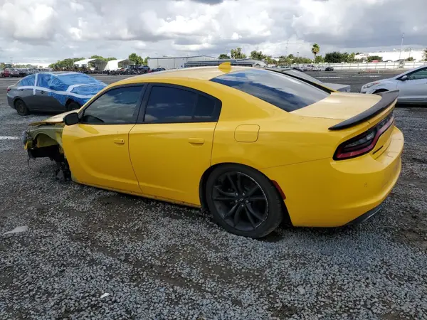 2C3CDXCT2HH585241 2017 DODGE CHARGER - Image 2