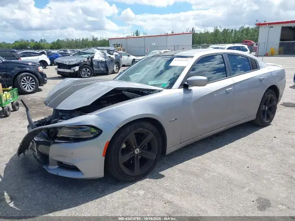 2C3CDXCT2JH142237 2018 DODGE CHARGER - Image 2