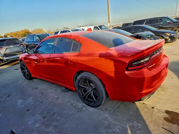 2C3CDXCT2JH175691 2018 DODGE CHARGER - Image 2