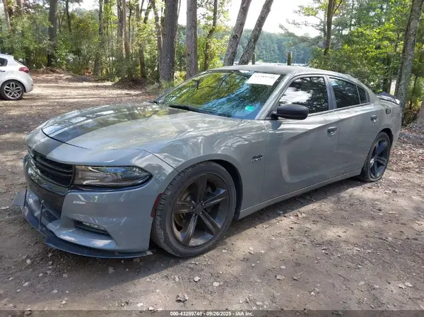 2C3CDXCT2JH175903 2018 DODGE CHARGER - Image 2