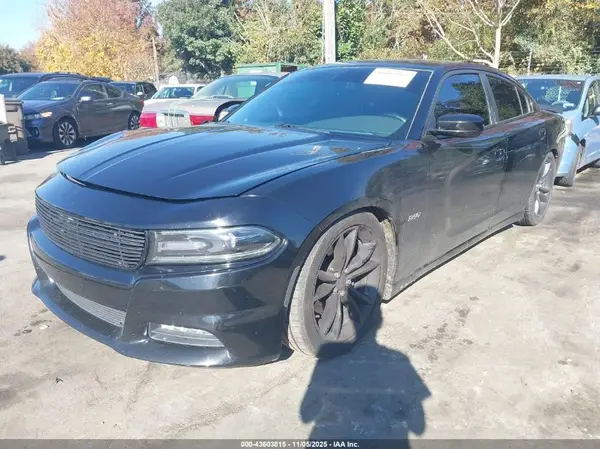 2C3CDXCT2JH252883 2018 DODGE CHARGER - Image 2