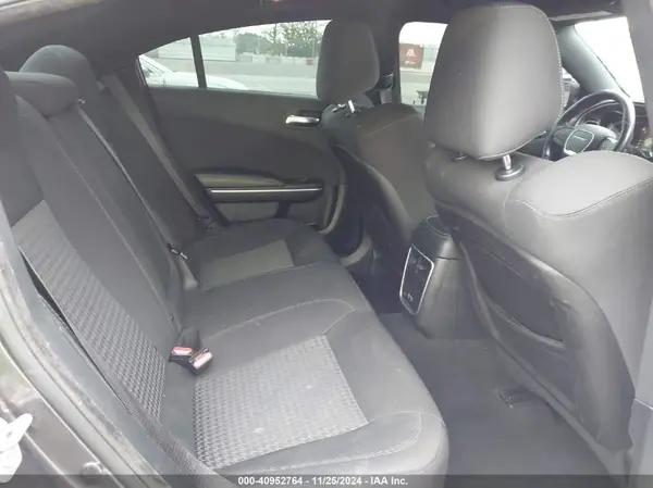 2C3CDXCT2KH598126 2019 DODGE CHARGER - Image 8