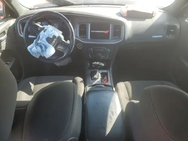 2C3CDXCT2KH721598 2019 DODGE CHARGER - Image 8