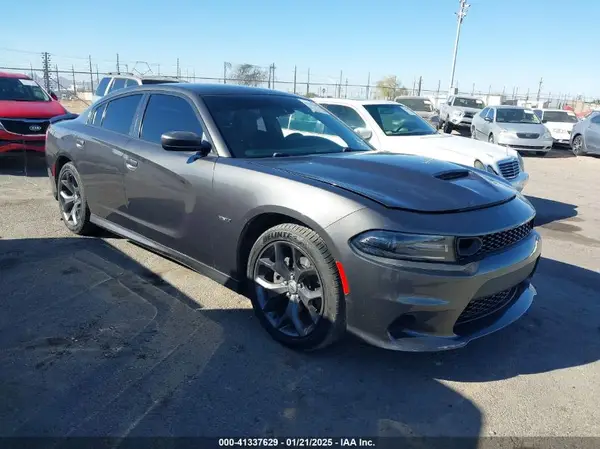 2C3CDXCT2KH721620 2019 DODGE CHARGER - Image 1