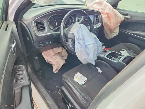 2C3CDXCT2KH754178 2019 DODGE CHARGER - Image 8
