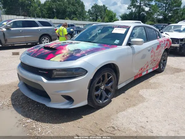2C3CDXCT2KH757002 2019 DODGE CHARGER - Image 2