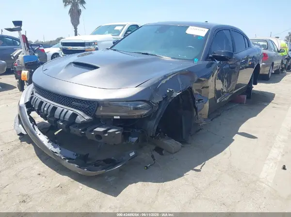2C3CDXCT2PH523157 2023 DODGE CHARGER - Image 2
